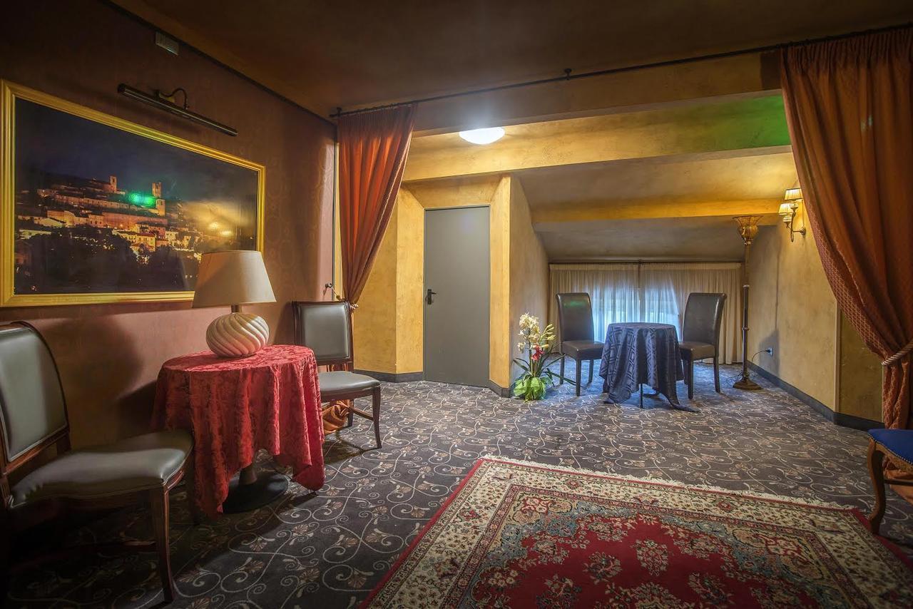 Hotel Terme Sarnano Exterior foto